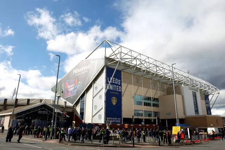 Leeds United set to sign teenage left-back from Ikorodu City