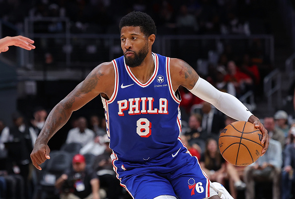 NBA: Philadelphia 76ers' Paul George Hyperextends Knee in Preseason Victory