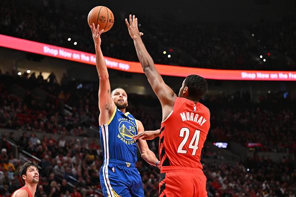 NBA Recap: Warriors Shatter Franchise Record in Portland, Suns and Bucks Secure Road Victories